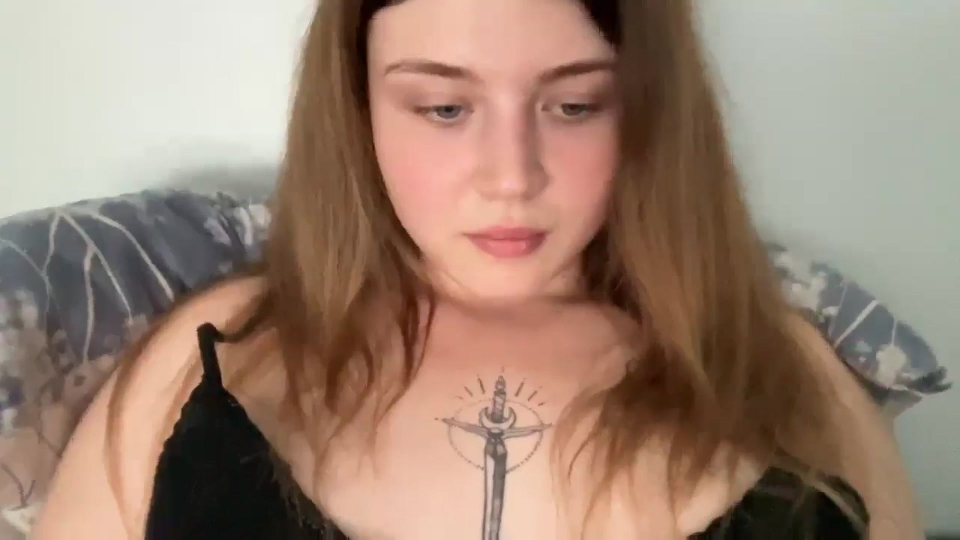 Gallery image thumbnail from Coconut_dream's myfreecams stream on, 08/06/2025, 12:40 image 10 of 20