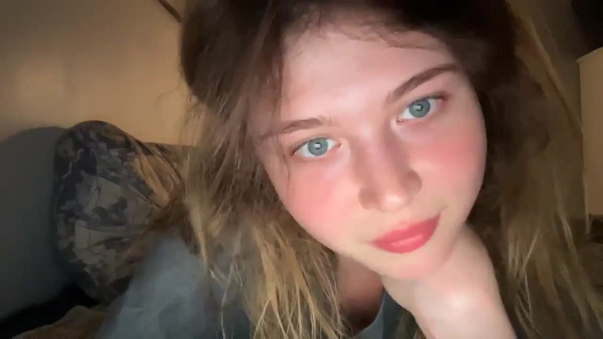 Gallery image thumbnail from Coconut_dream's myfreecams stream on, 08/06/2025, 23:06 image 13 of 20