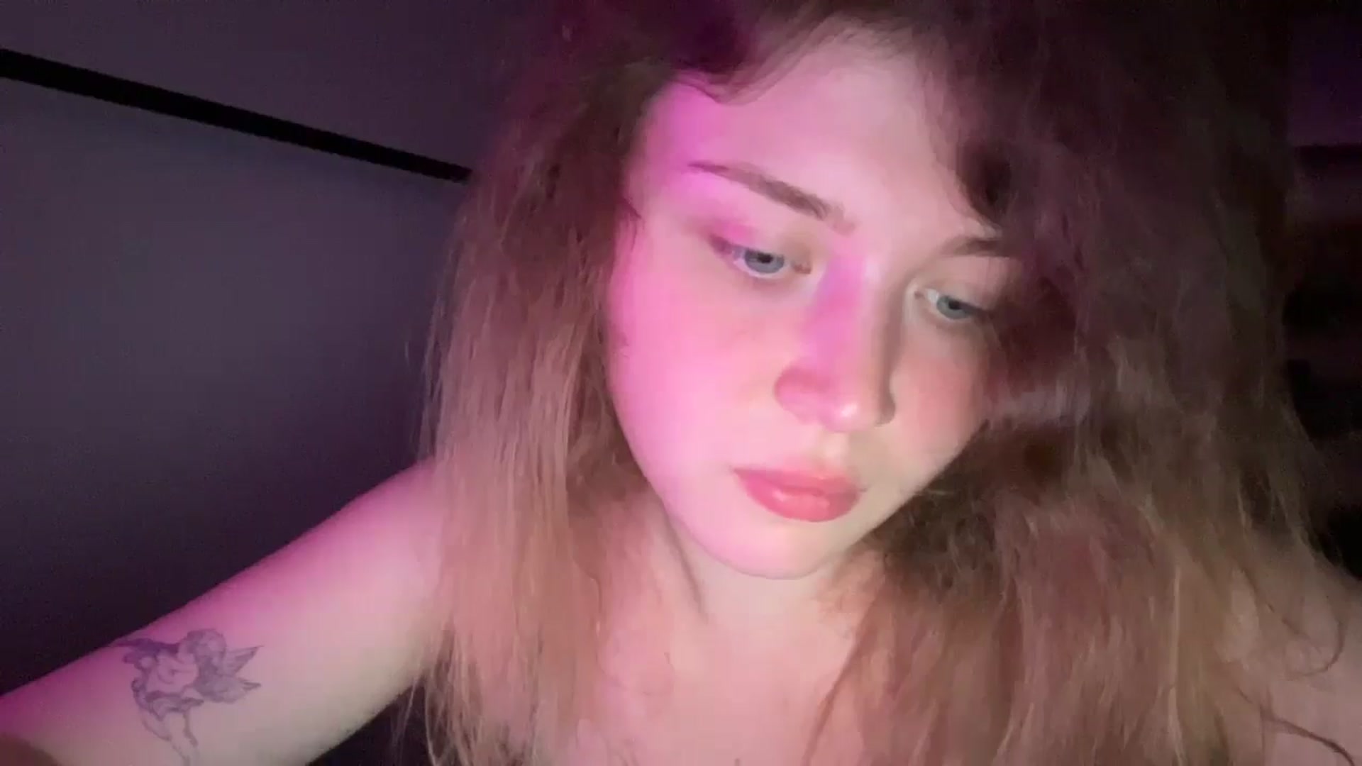 Gallery image thumbnail from Coconut_dream's myfreecams stream on, 08/09/2025, 23:10 image 11 of 20