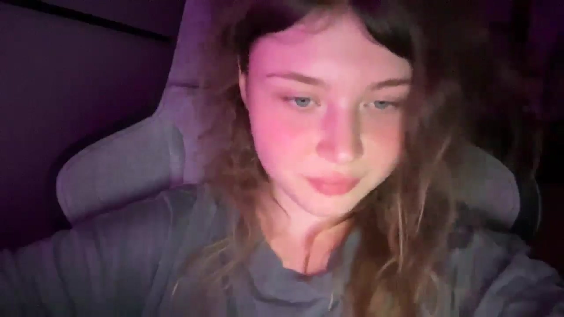Gallery image thumbnail from Coconut_dream's myfreecams stream on, 08/10/2025, 21:22 image 8 of 20