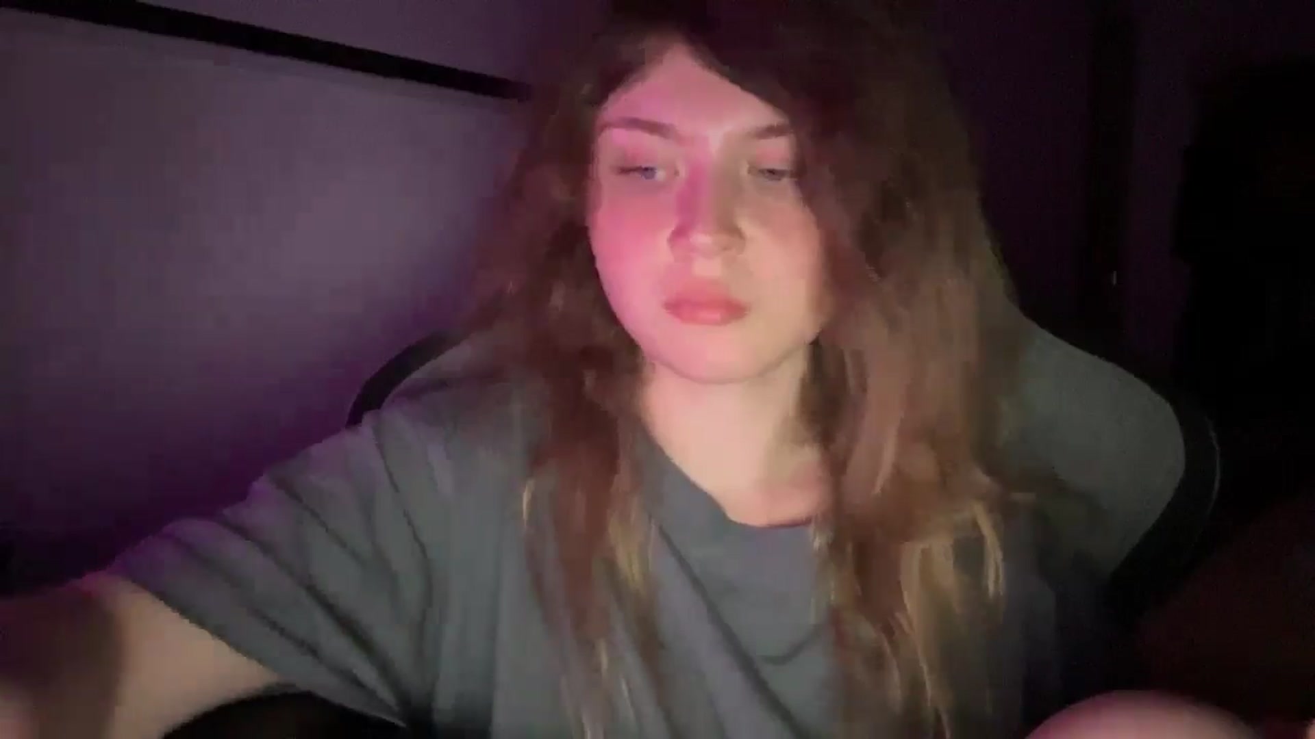 Gallery image thumbnail from Coconut_dream's myfreecams stream on, 08/10/2025, 23:02 image 16 of 20
