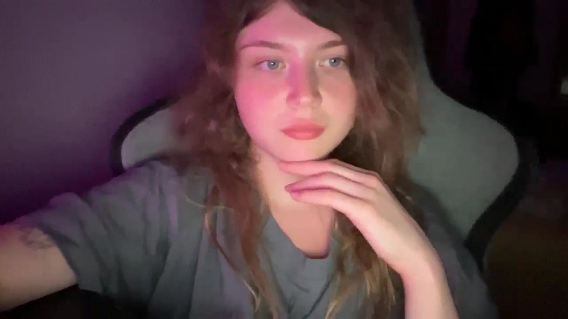 Gallery image thumbnail from Coconut_dream's myfreecams stream on, 08/10/2025, 23:02 image 15 of 20