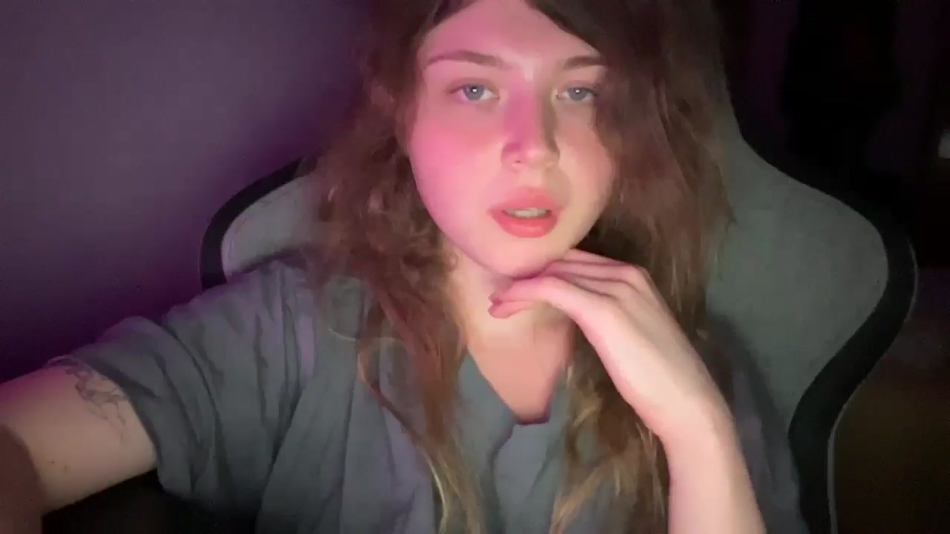 Gallery image thumbnail from Coconut_dream's myfreecams stream on, 08/10/2025, 23:02 image 14 of 20