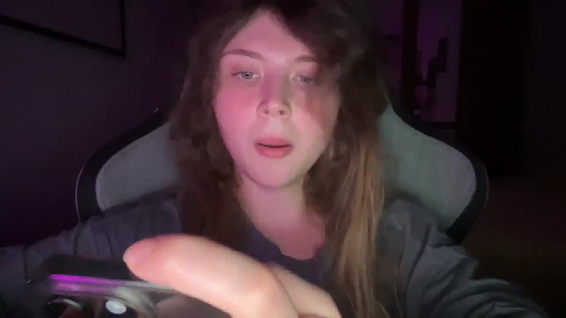 Gallery image thumbnail from Coconut_dream's myfreecams stream on, 08/10/2025, 23:02 image 5 of 20
