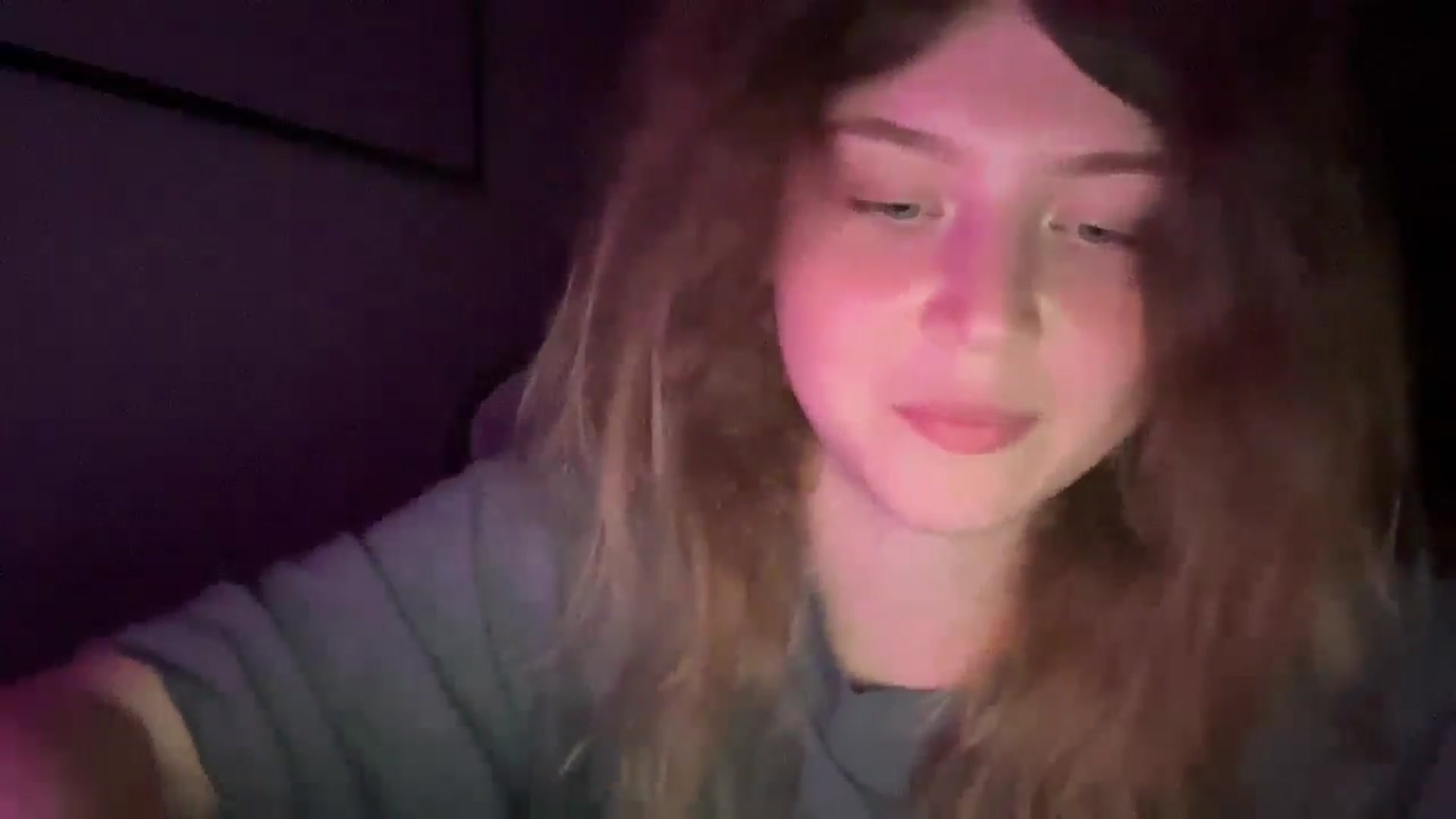 Gallery image thumbnail from Coconut_dream's myfreecams stream on, 08/11/2025, 24:09 image 8 of 20