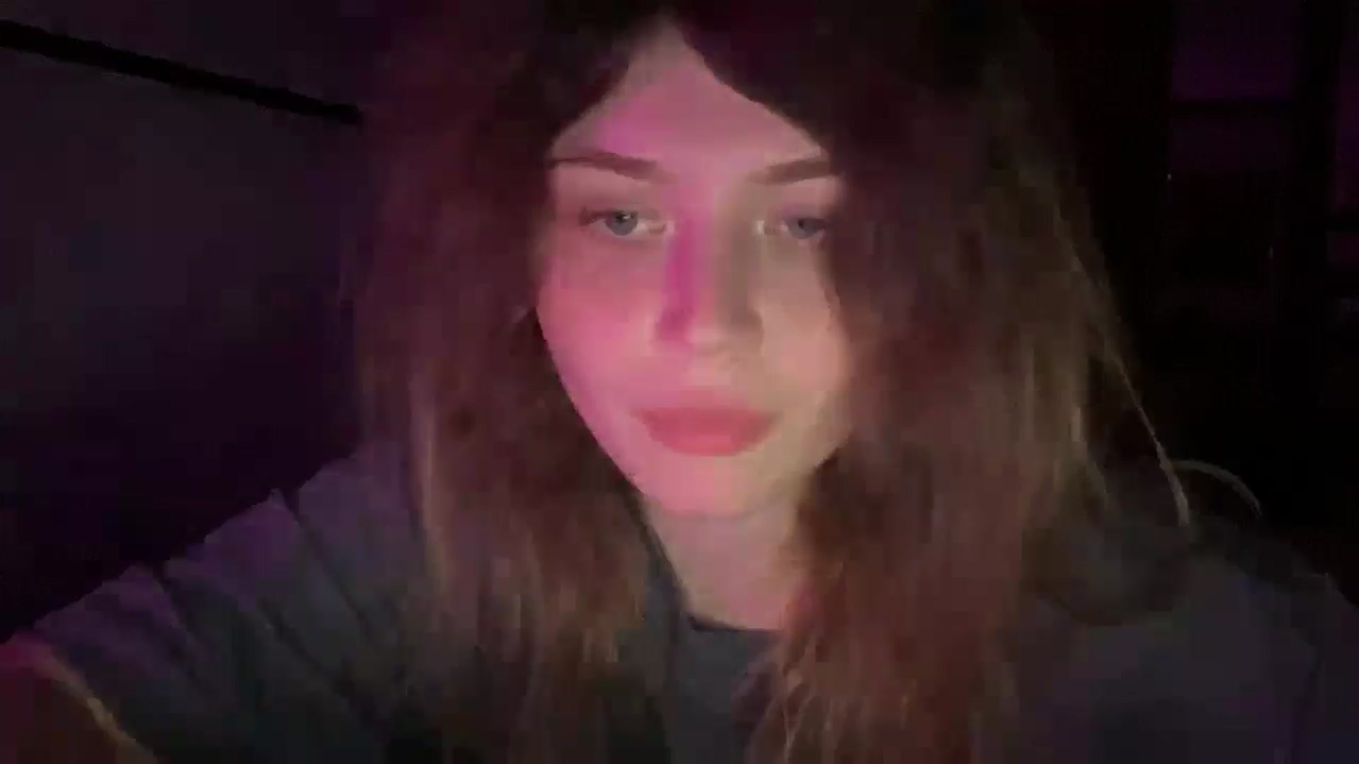 Gallery image thumbnail from Coconut_dream's myfreecams stream on, 08/11/2025, 24:09 image 4 of 20