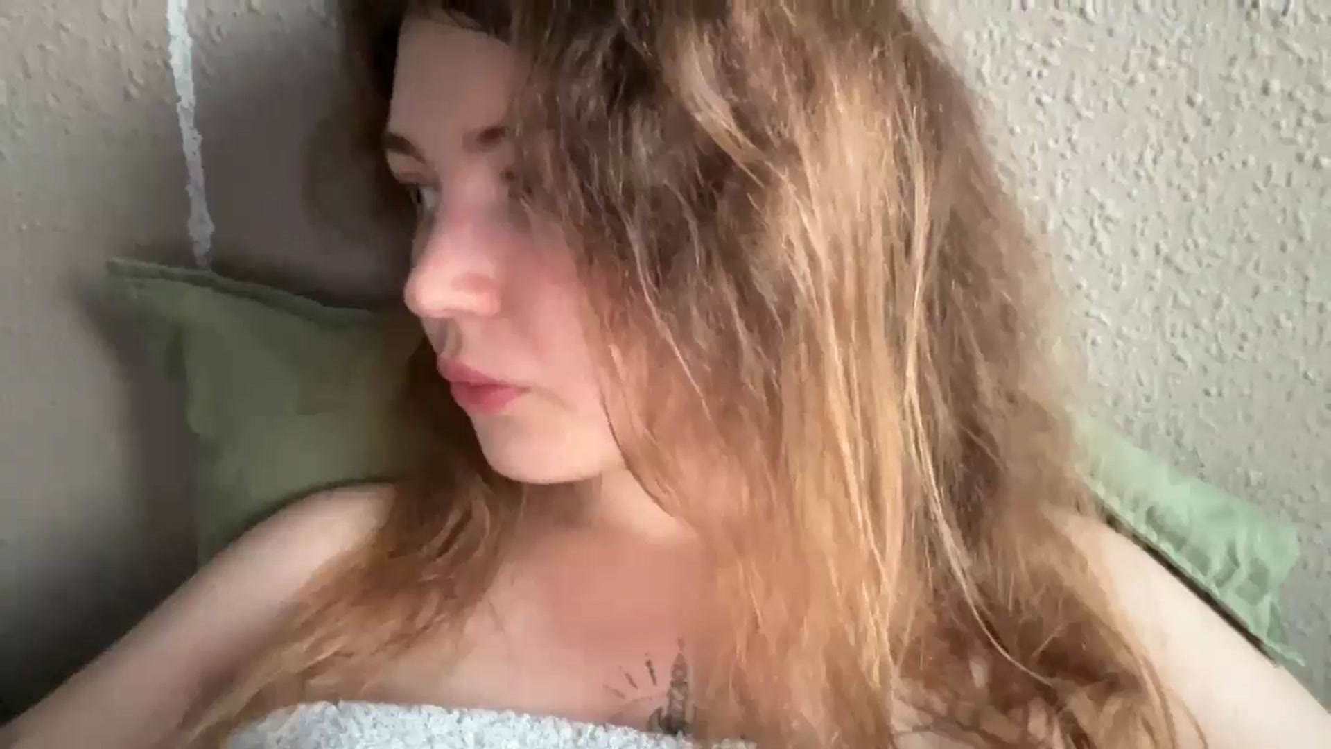 Gallery image thumbnail from Coconut_dream's myfreecams stream on, 08/12/2025, 05:52 image 8 of 20
