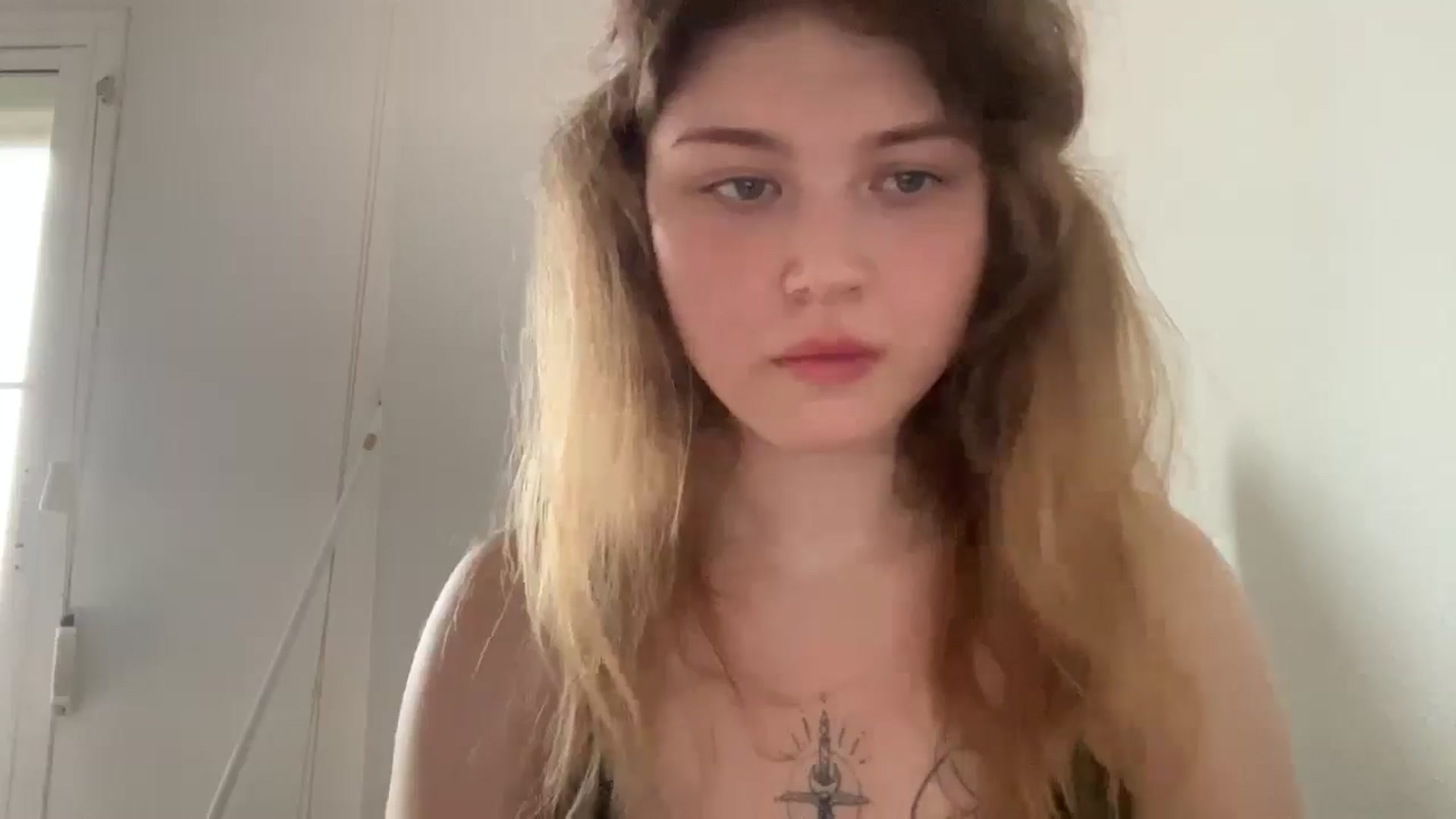 Gallery image thumbnail from Coconut_dream's myfreecams stream on, 08/13/2025, 08:23 image 10 of 20