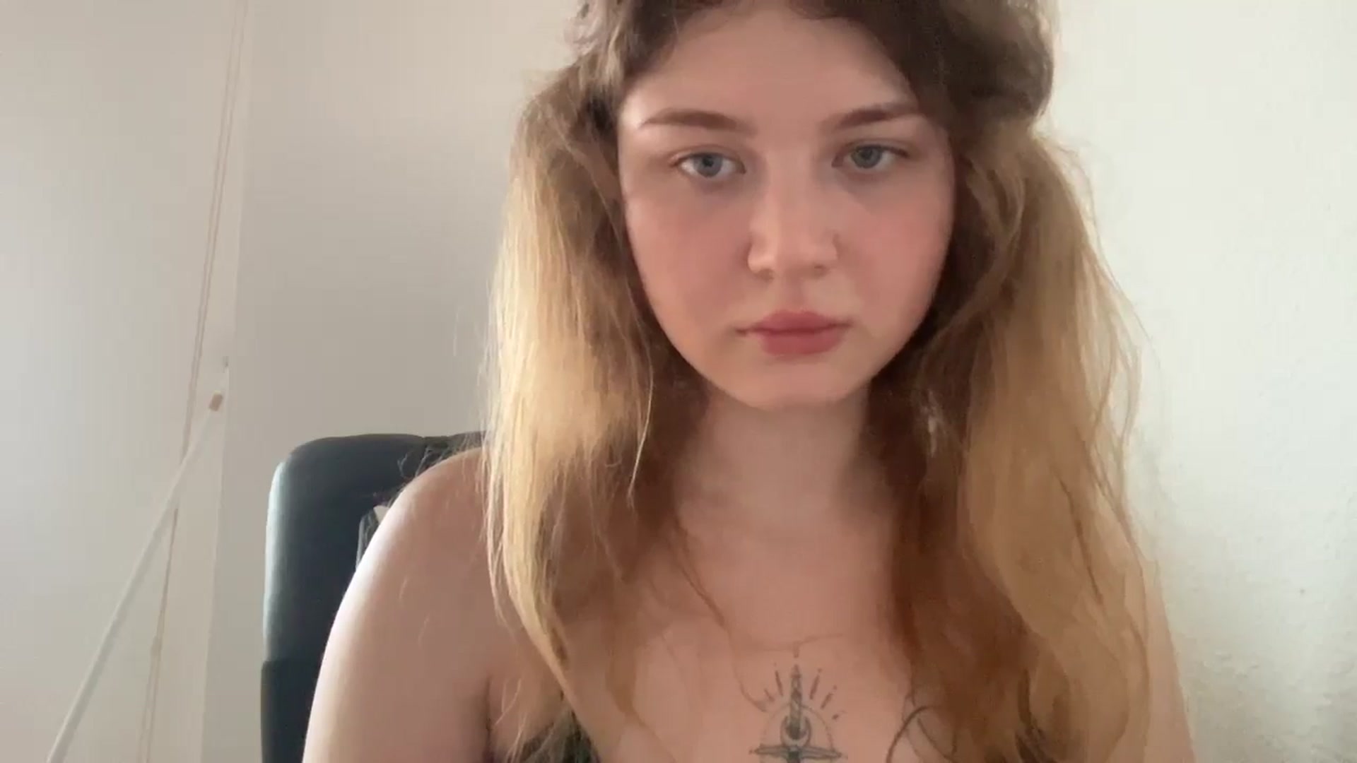 Gallery image thumbnail from Coconut_dream's myfreecams stream on, 08/13/2025, 08:23 image 11 of 20