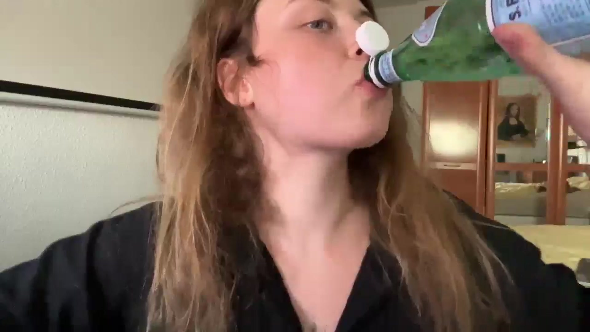 Gallery image thumbnail from Coconut_dream's myfreecams stream on, 08/16/2025, 15:10 image 17 of 20