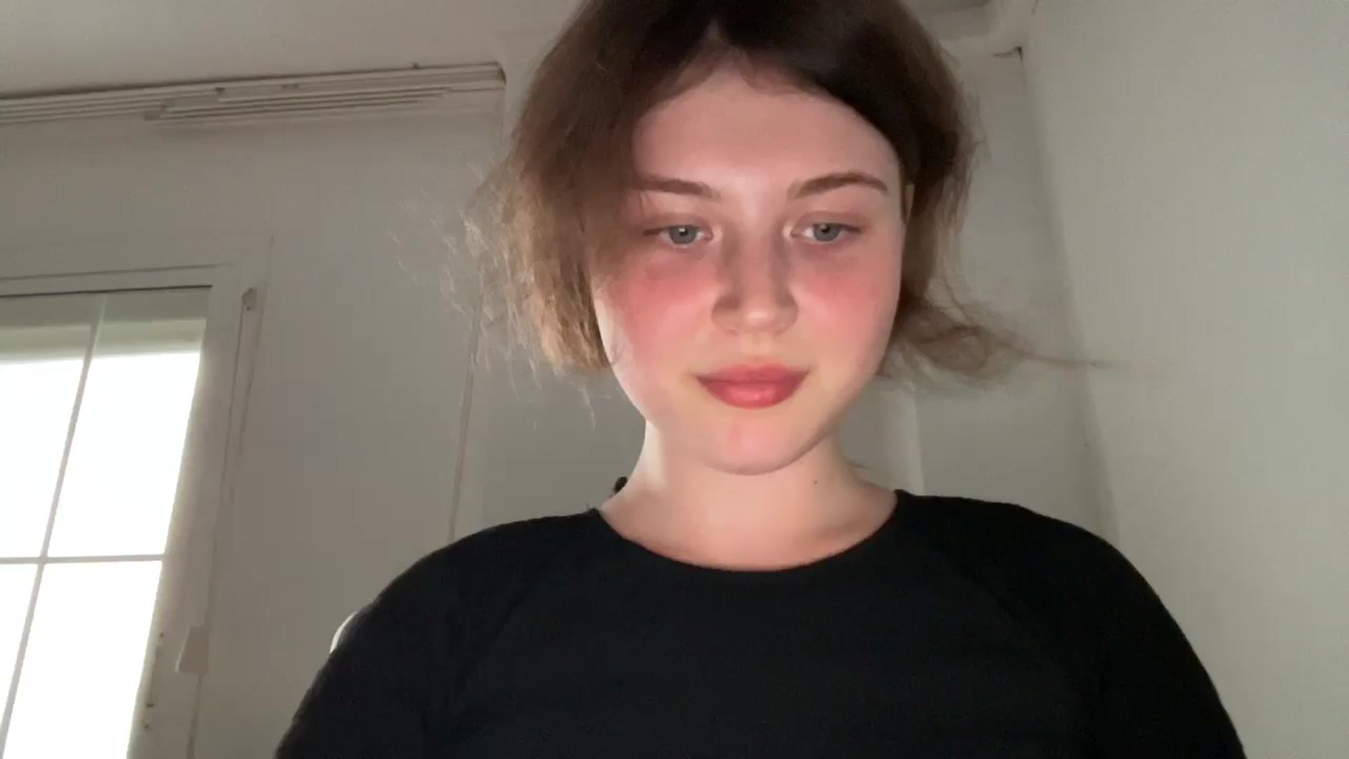 Gallery image thumbnail from Coconut_dream's myfreecams stream on, 08/17/2025, 20:01 image 1 of 20