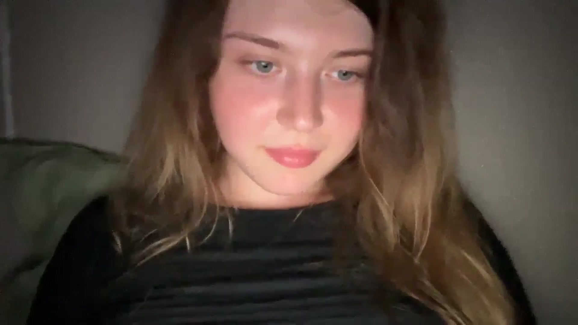Gallery image thumbnail from Coconut_dream's myfreecams stream on, 08/17/2025, 21:12 image 11 of 20