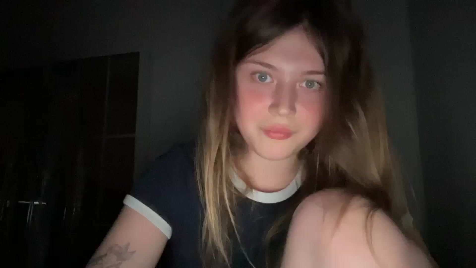 Gallery image thumbnail from Coconut_dream's myfreecams stream on, 08/20/2025, 22:05 image 15 of 20