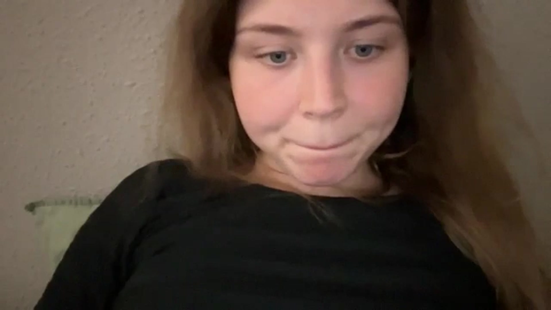 Gallery image thumbnail from Coconut_dream's myfreecams stream on, 08/22/2025, 24:27 image 4 of 20