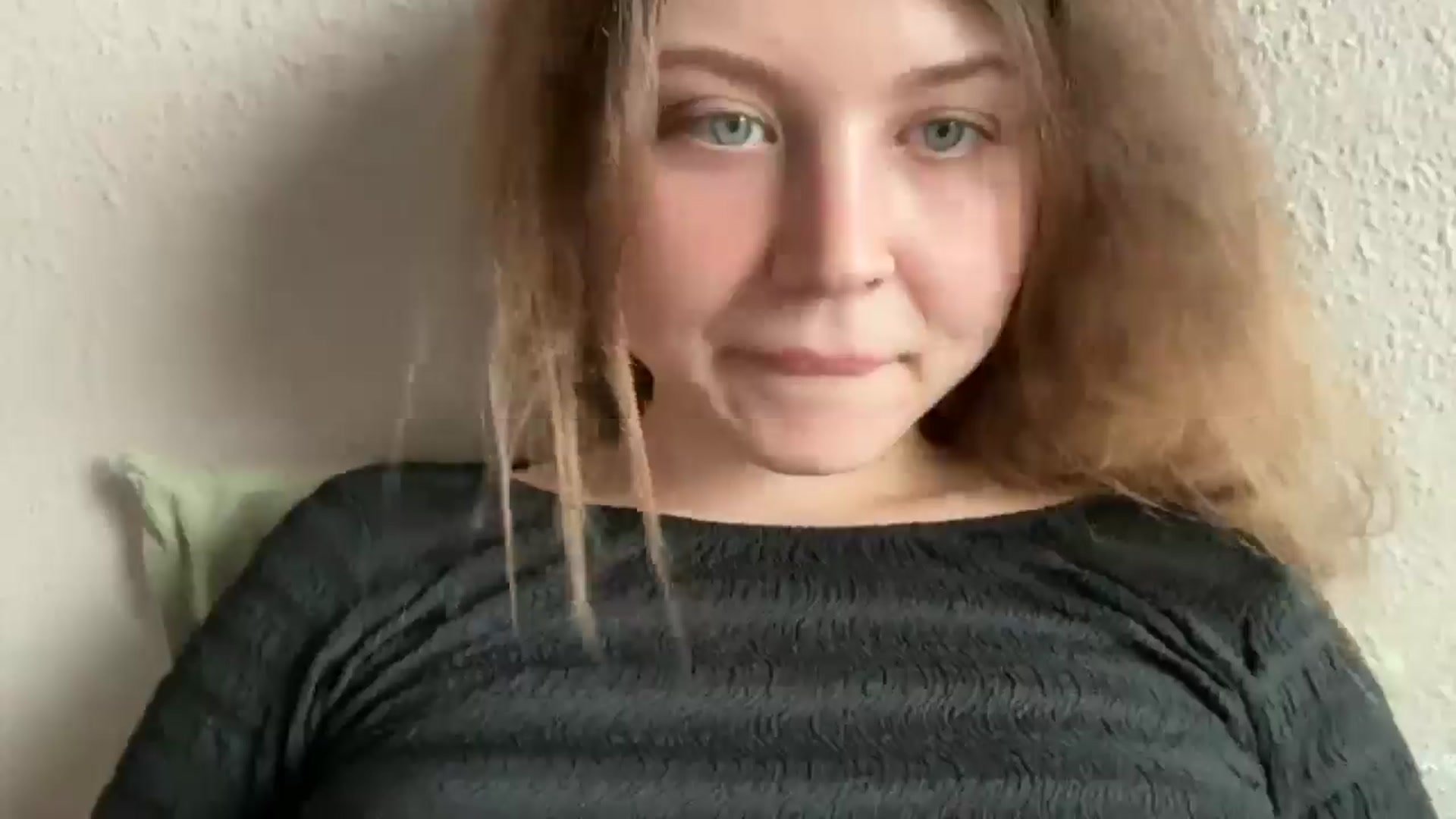 Gallery image thumbnail from Coconut_dream's myfreecams stream on, 08/22/2025, 08:01 image 6 of 20