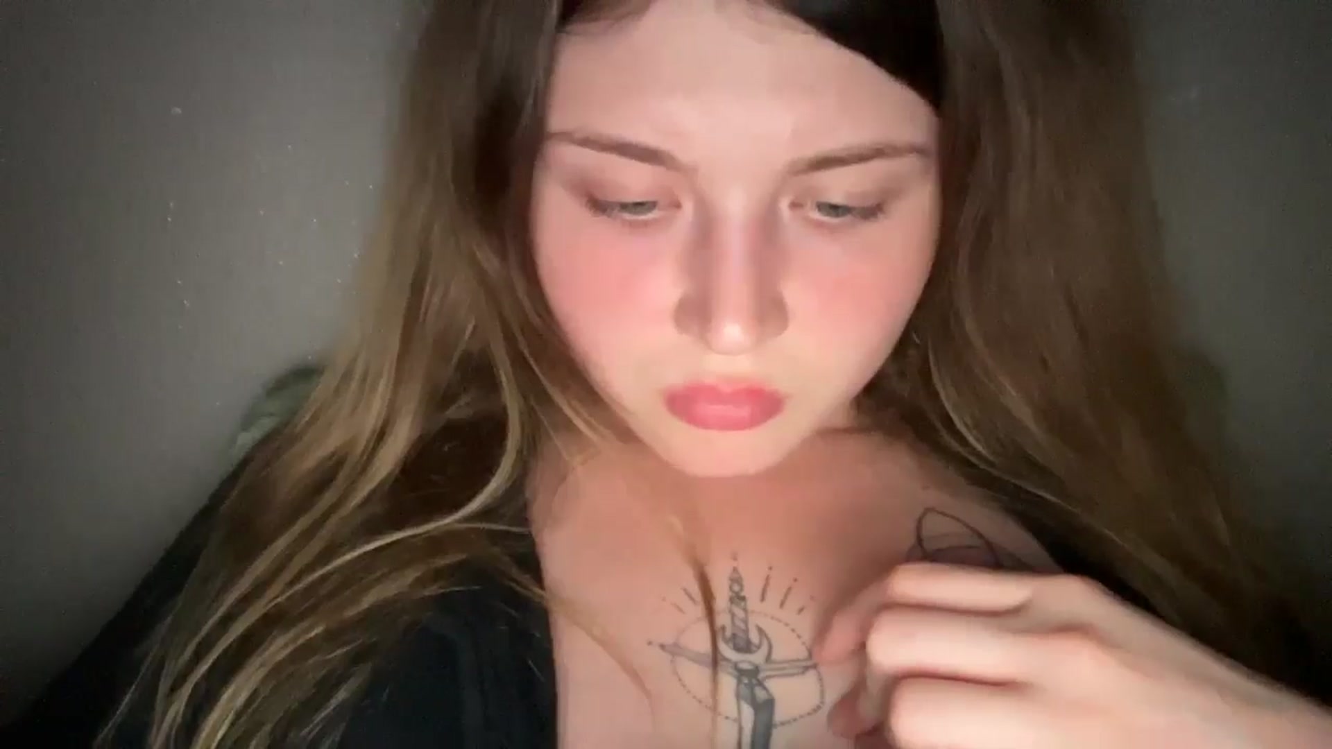 Gallery image thumbnail from Coconut_dream's myfreecams stream on, 08/22/2025, 23:04 image 2 of 20