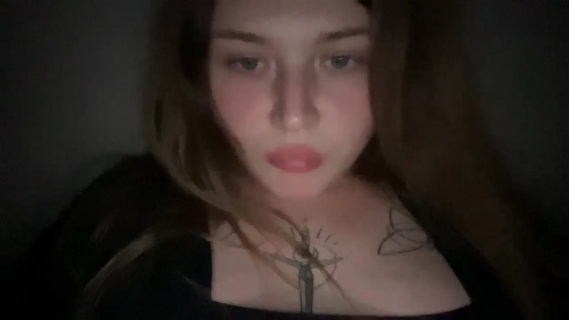 Gallery image thumbnail from Coconut_dream's myfreecams stream on, 08/22/2025, 23:04 image 8 of 20