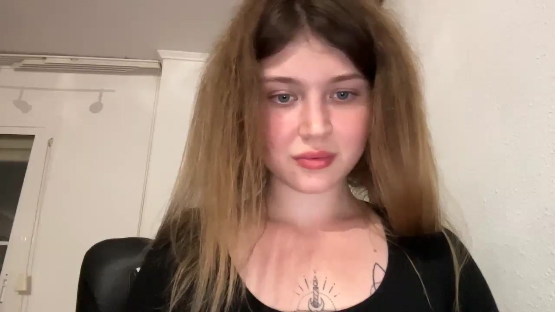 Gallery image thumbnail from Coconut_dream's myfreecams stream on, 08/25/2025, 20:56 image 17 of 20