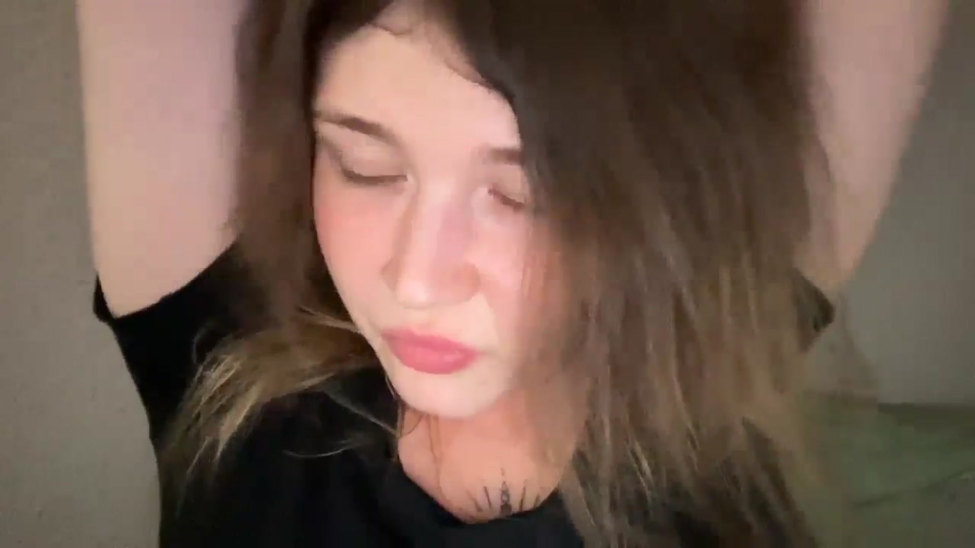 Gallery image thumbnail from Coconut_dream's myfreecams stream on, 08/25/2025, 20:56 image 7 of 20