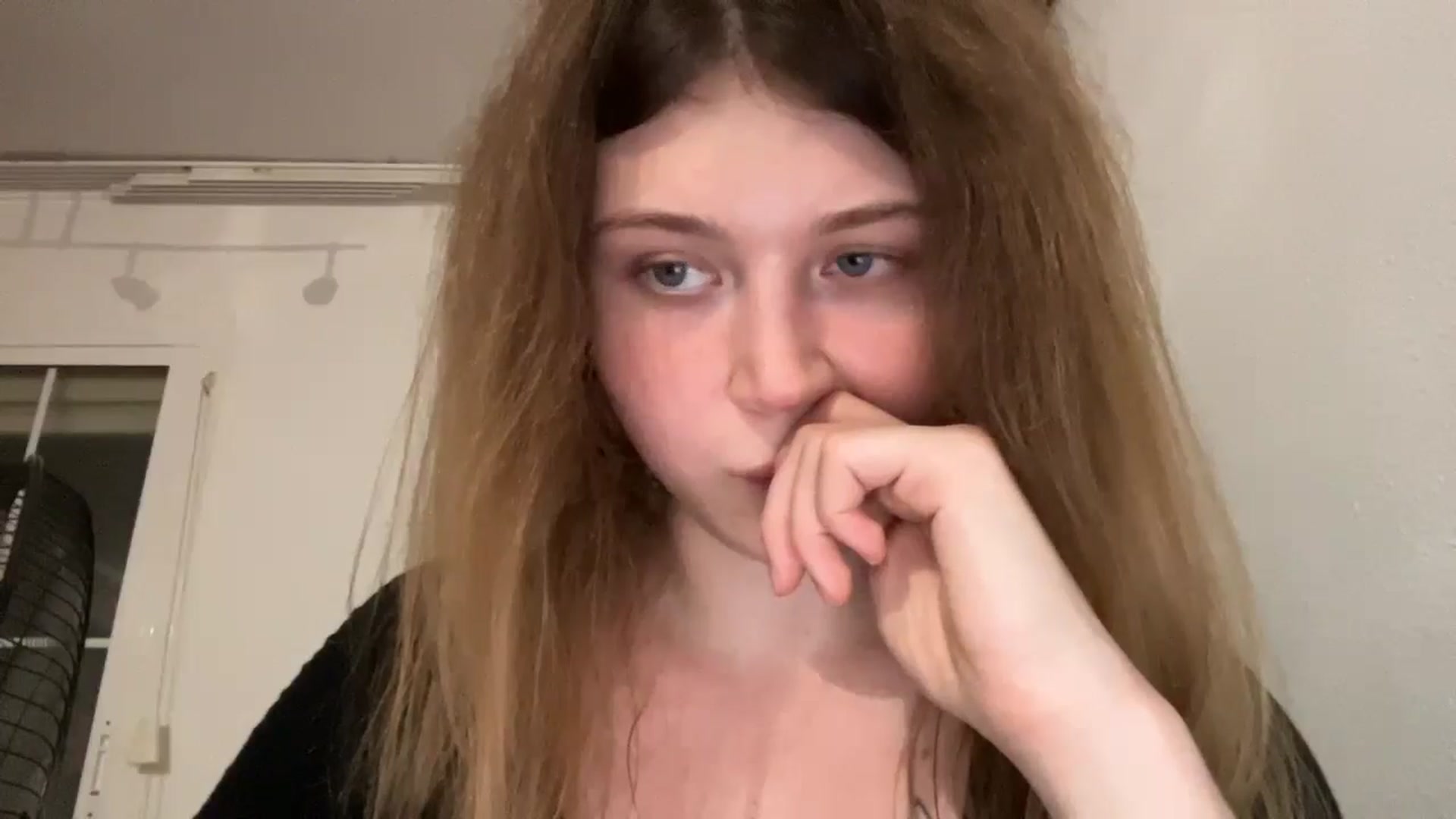 Gallery image thumbnail from Coconut_dream's myfreecams stream on, 08/25/2025, 20:56 image 11 of 20