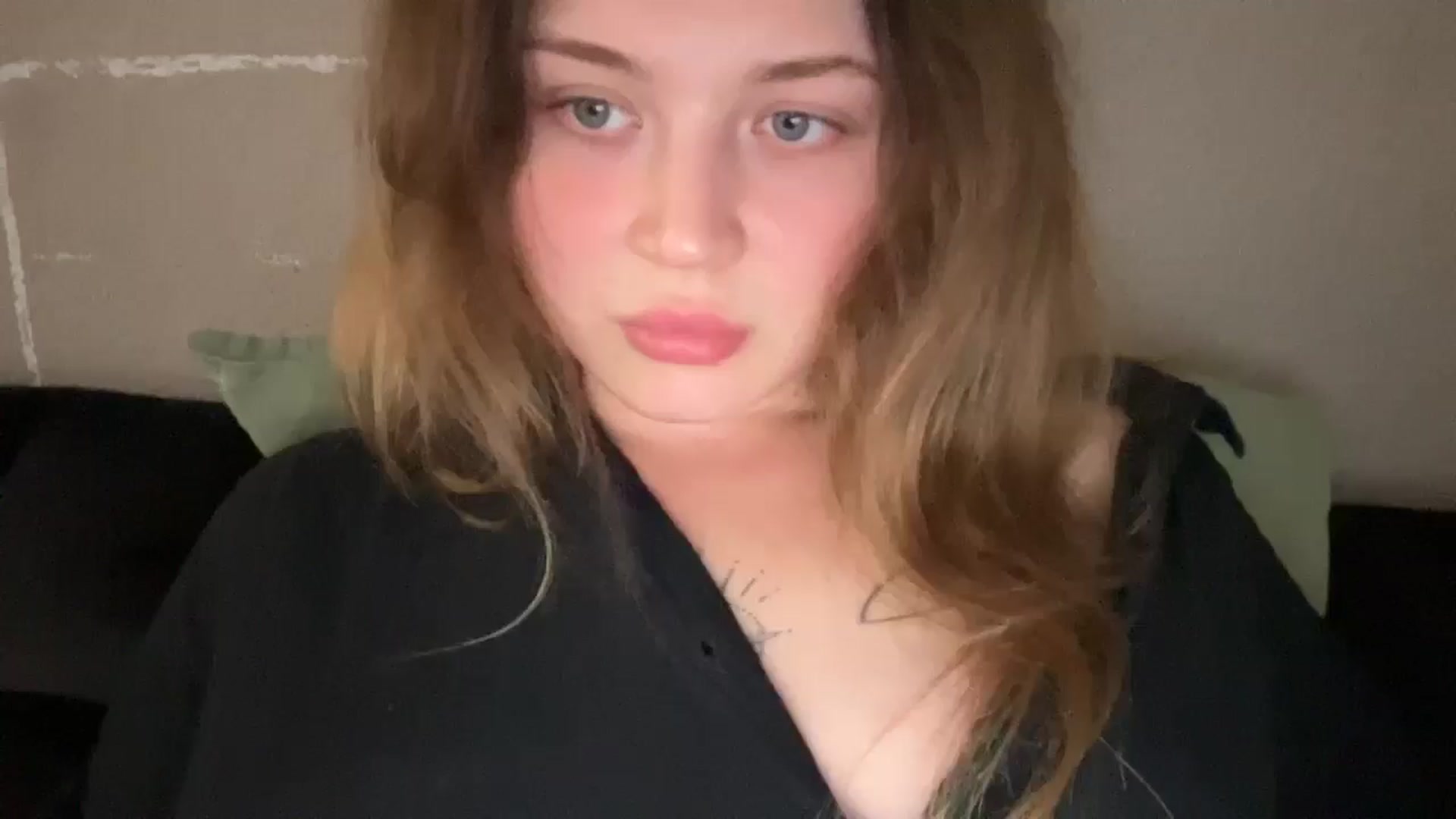 Gallery image thumbnail from Coconut_dream's myfreecams stream on, 08/27/2025, 21:39 image 1 of 20
