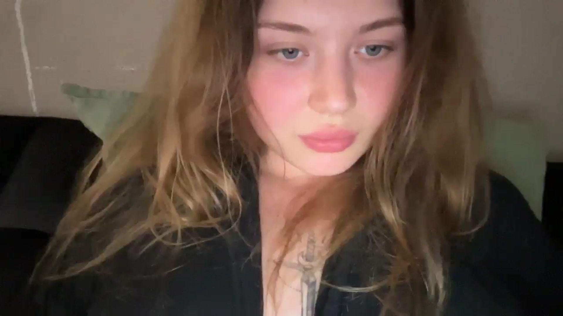 Gallery image thumbnail from Coconut_dream's myfreecams stream on, 08/27/2025, 22:13 image 9 of 20