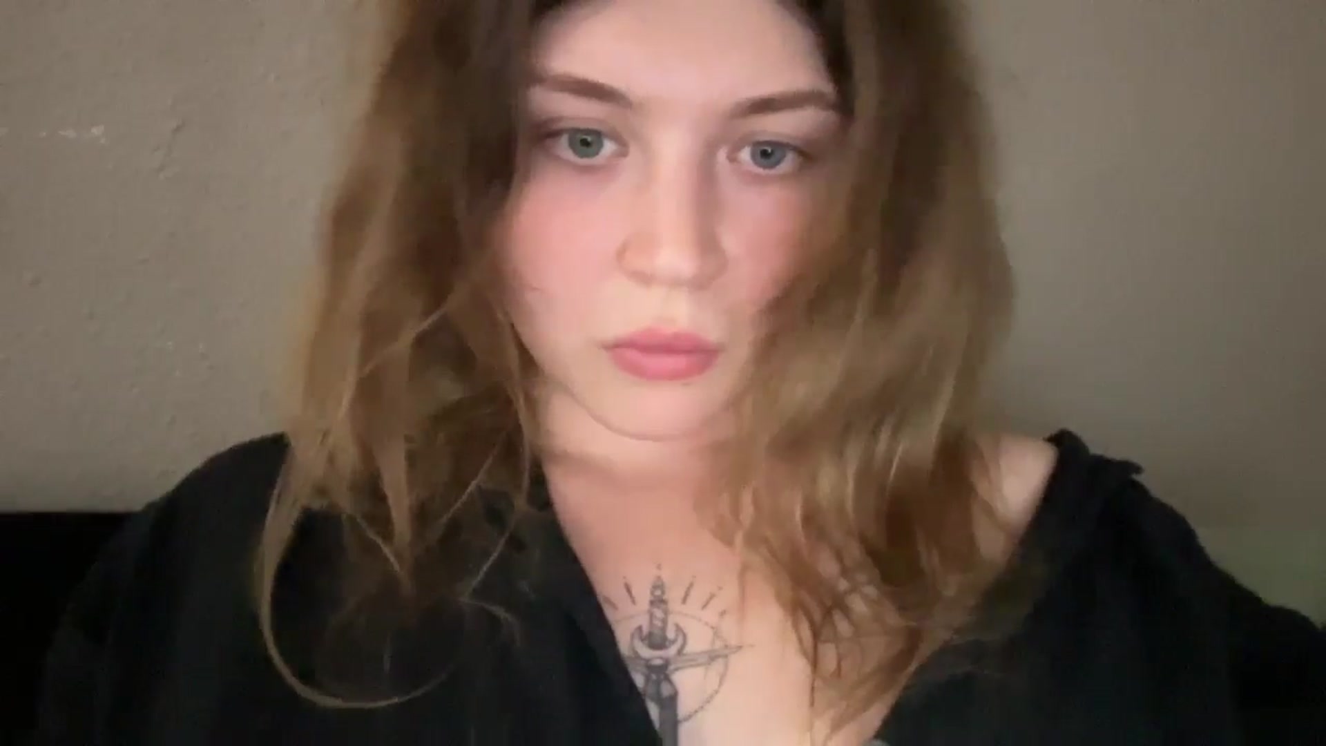 Gallery image thumbnail from Coconut_dream's myfreecams stream on, 08/27/2025, 23:26 image 6 of 20