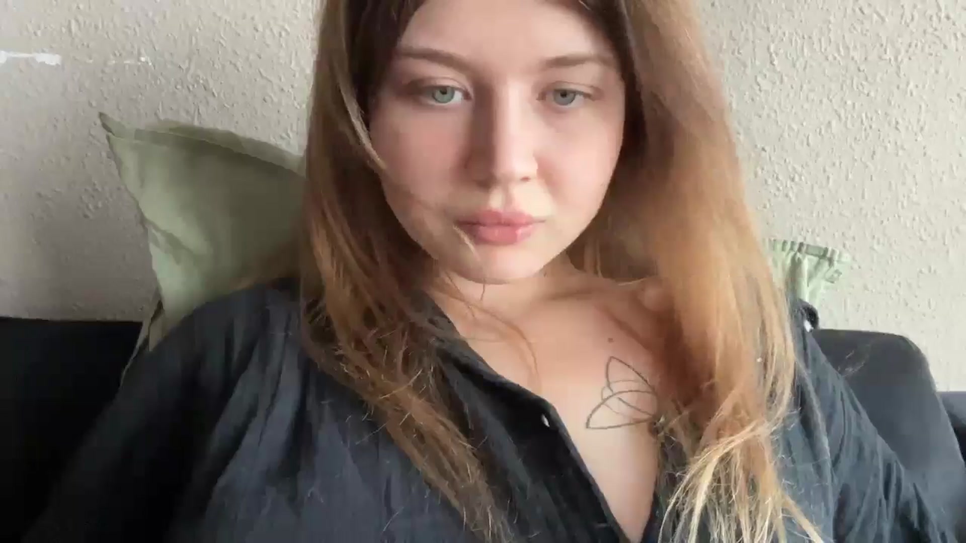 Gallery image thumbnail from Coconut_dream's myfreecams stream on, 08/30/2025, 07:15 image 11 of 20
