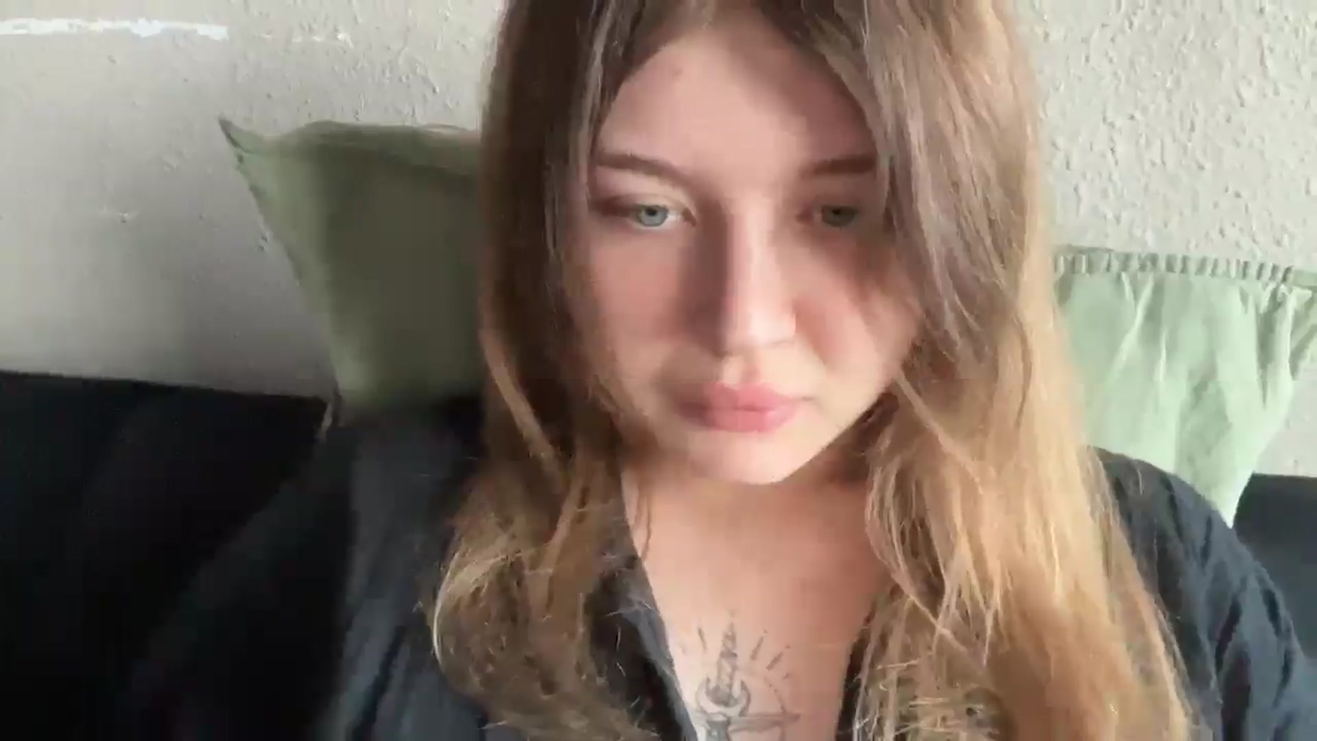 Gallery image thumbnail from Coconut_dream's myfreecams stream on, 08/30/2025, 07:15 image 4 of 20