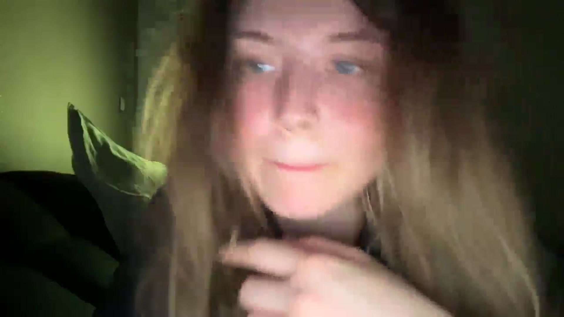 Gallery image thumbnail from Coconut_dream's myfreecams stream on, 08/30/2025, 21:24 image 19 of 20
