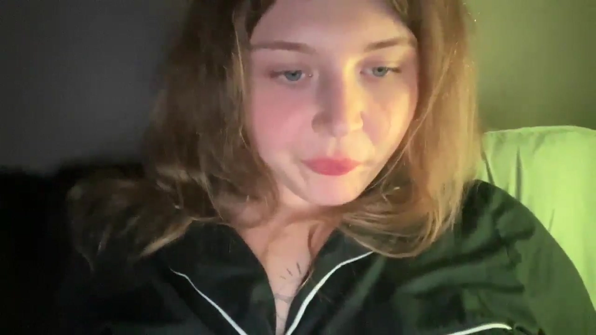 Gallery image thumbnail from Coconut_dream's myfreecams stream on, 08/30/2025, 23:03 image 4 of 20