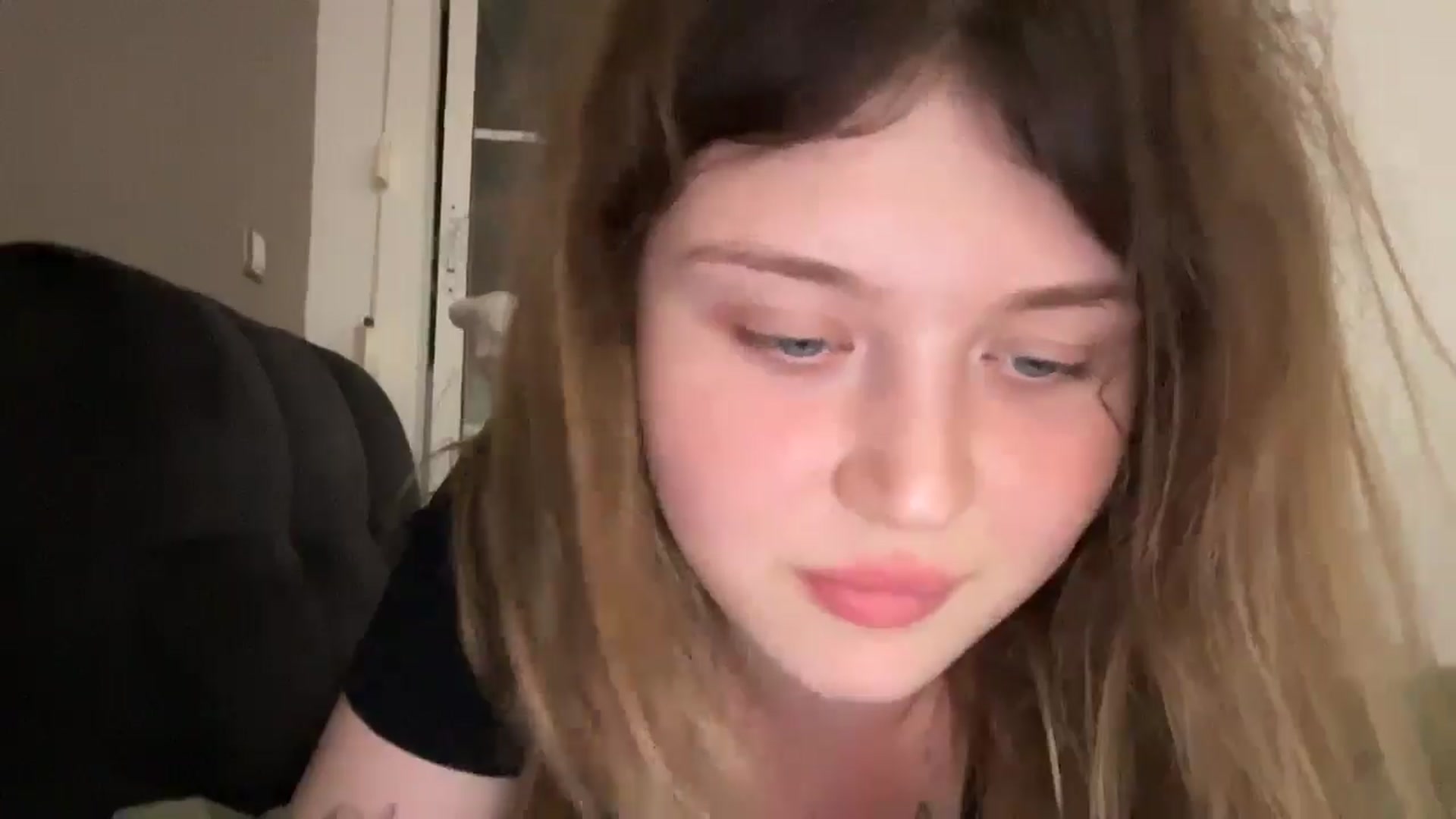 Gallery image thumbnail from Coconut_dream's myfreecams stream on, 09/01/2025, 20:47 image 14 of 20