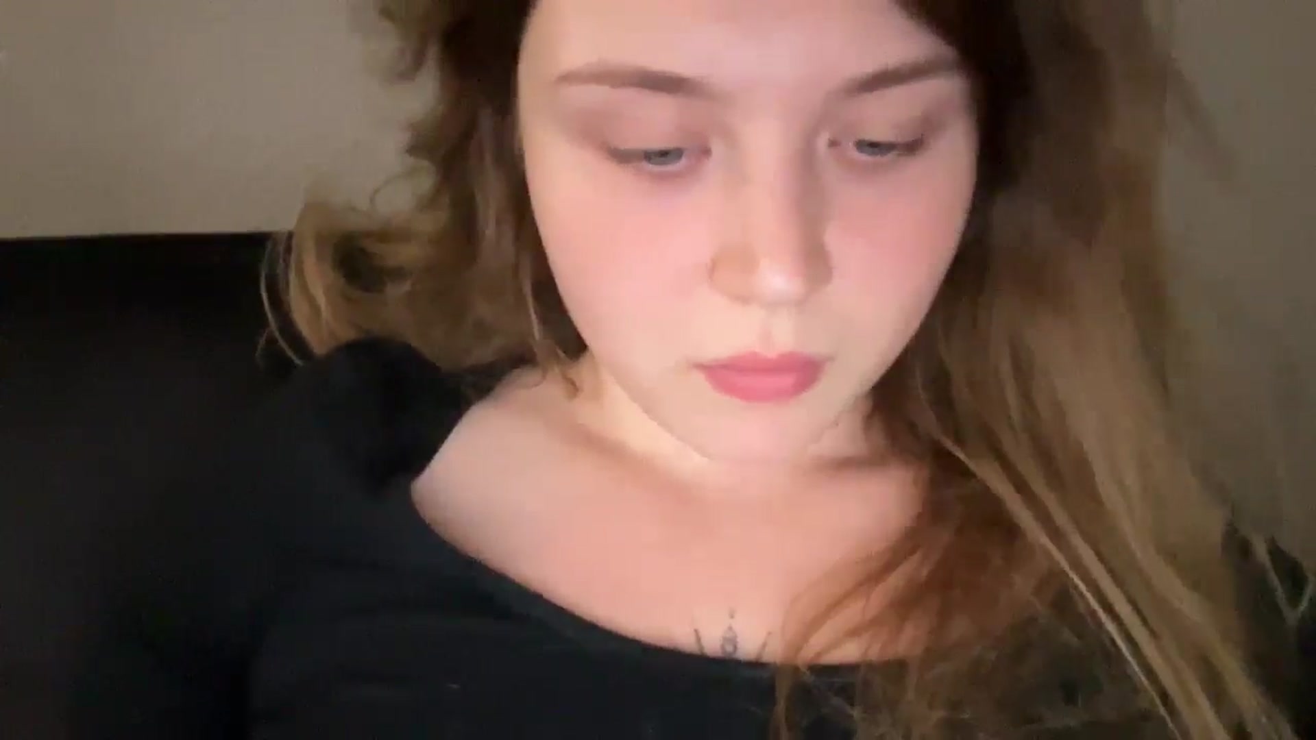 Gallery image thumbnail from Coconut_dream's myfreecams stream on, 09/01/2025, 20:47 image 12 of 20