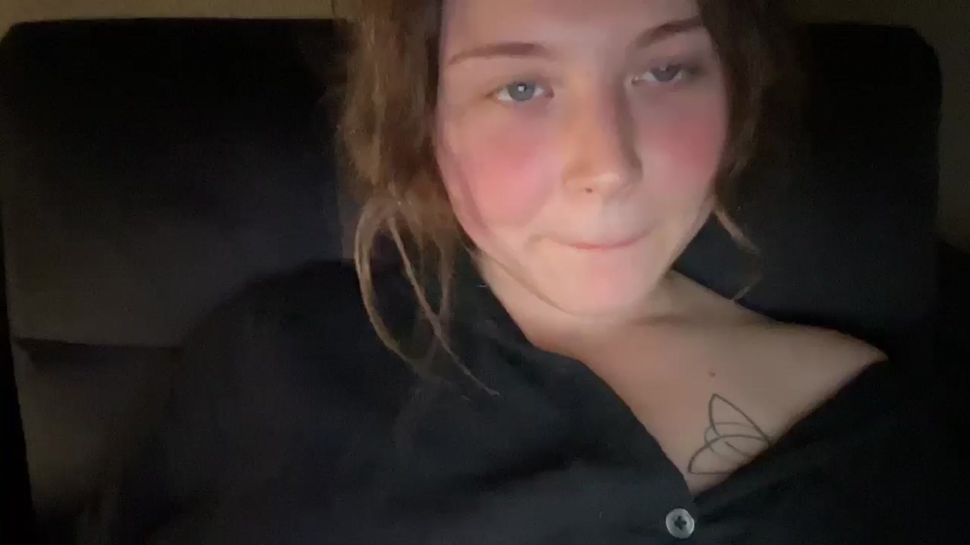Gallery image thumbnail from Coconut_dream's myfreecams stream on, 09/03/2025, 19:50 image 9 of 20
