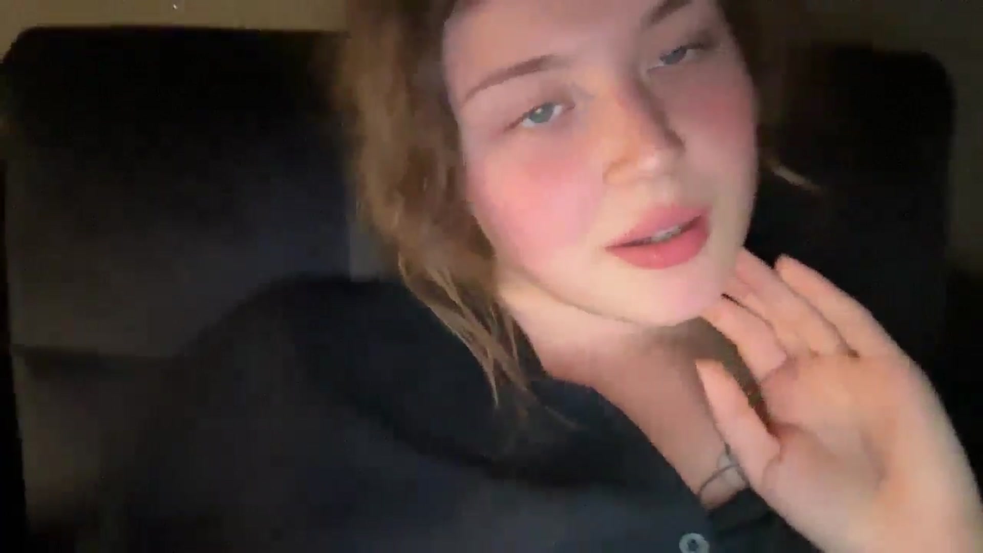 Gallery image thumbnail from Coconut_dream's myfreecams stream on, 09/03/2025, 19:50 image 10 of 20