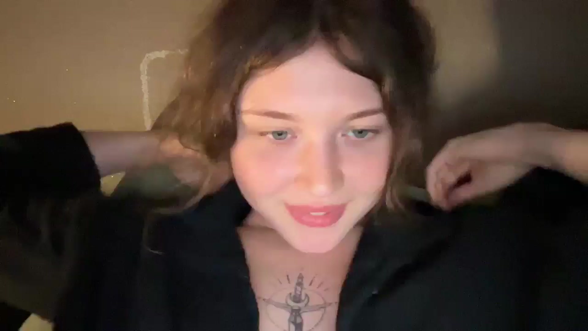 Gallery image thumbnail from Coconut_dream's myfreecams stream on, 09/03/2025, 22:07 image 15 of 20