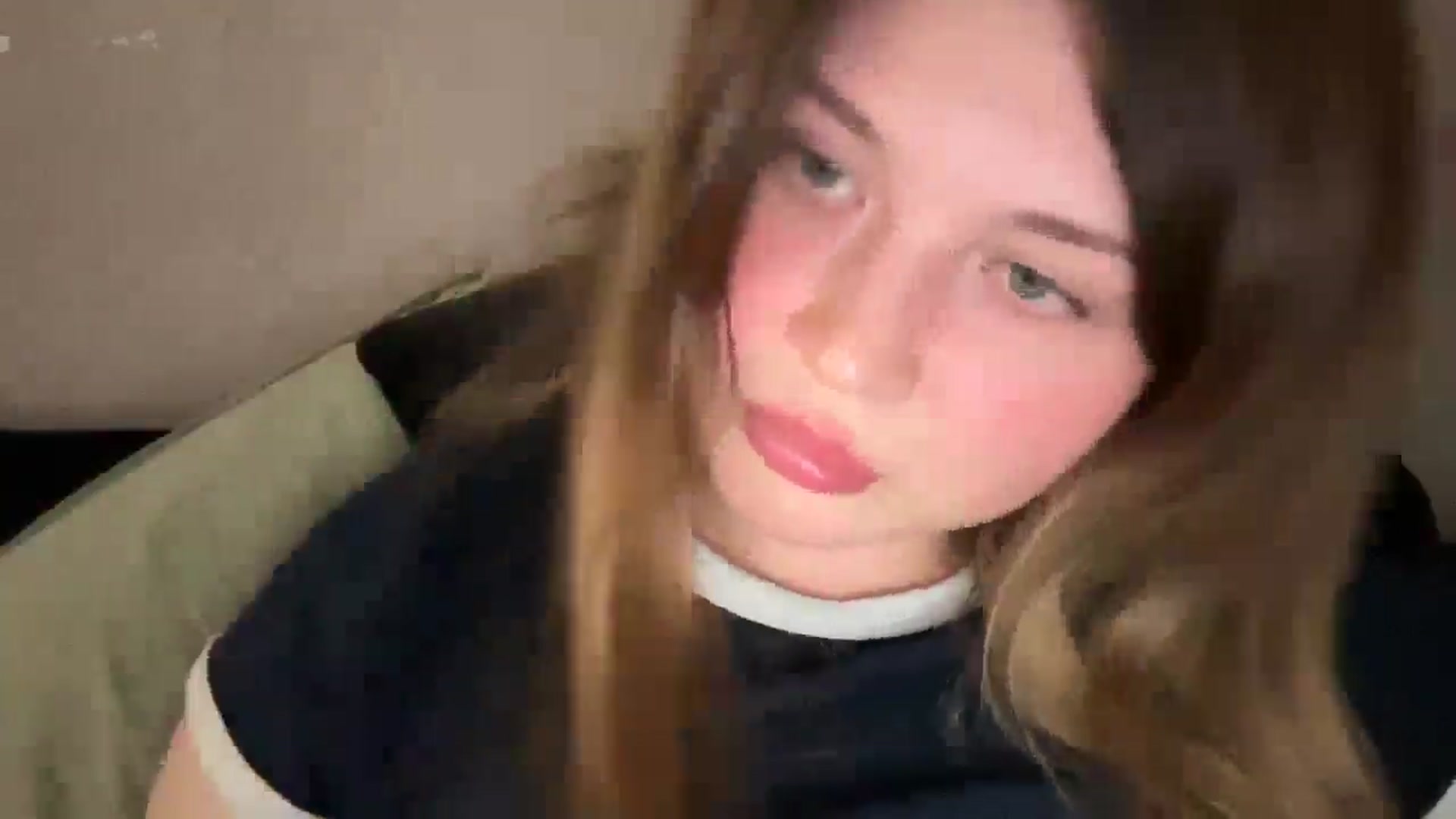 Gallery image thumbnail from Coconut_dream's myfreecams stream on, 09/11/2025, 22:51 image 2 of 20