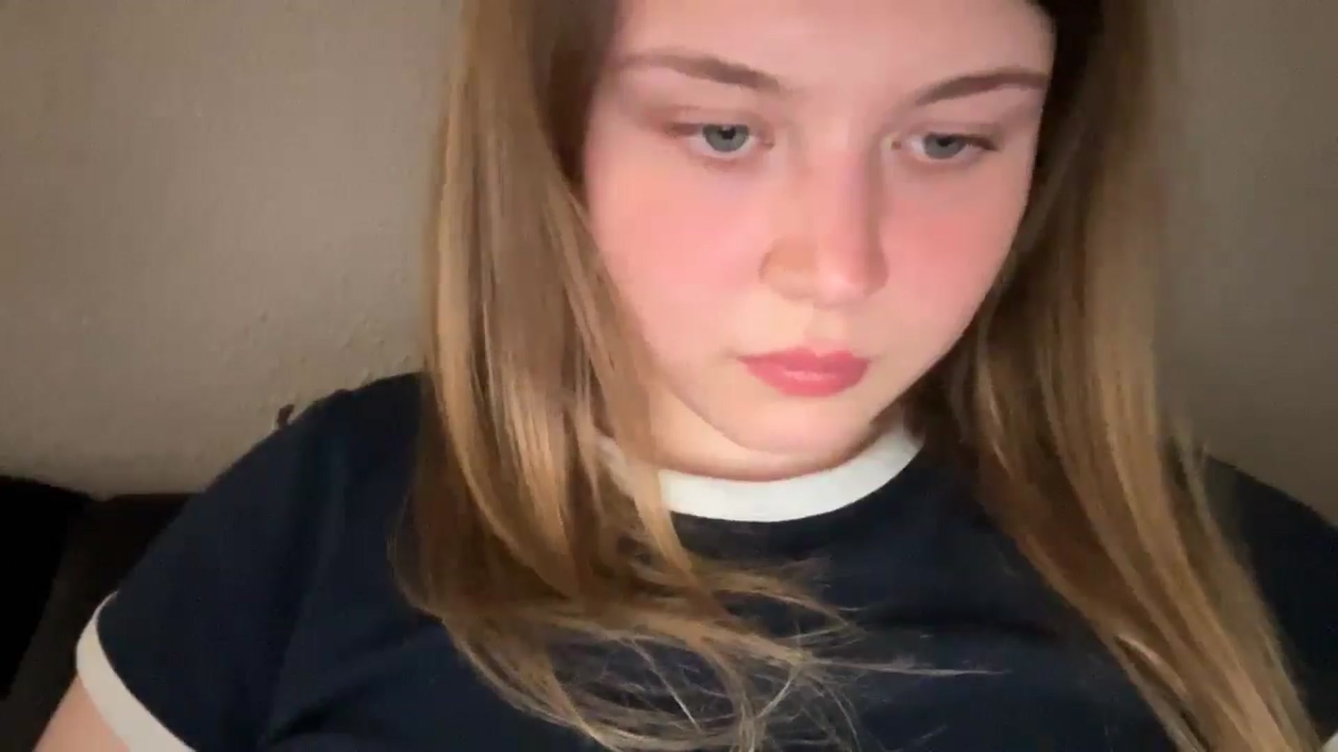 Gallery image thumbnail from Coconut_dream's myfreecams stream on, 09/11/2025, 23:12 image 5 of 20