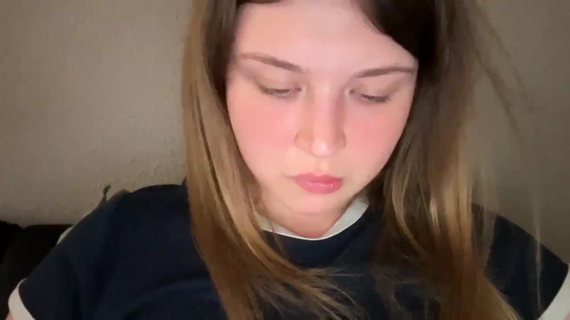 Gallery image thumbnail from Coconut_dream's myfreecams stream on, 09/11/2025, 23:12 image 10 of 20