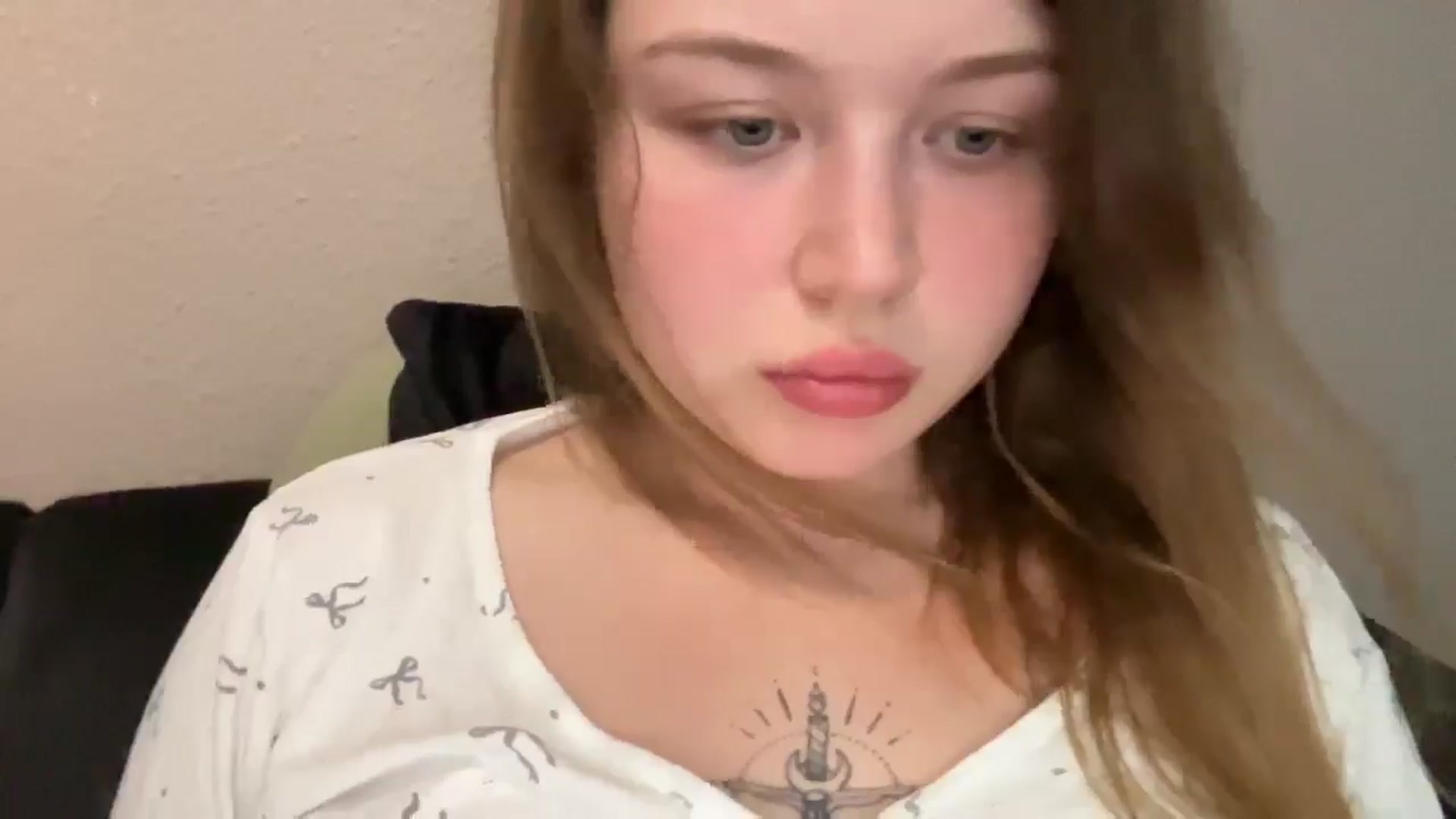 Gallery image thumbnail from Coconut_dream's myfreecams stream on, 09/14/2025, 21:21 image 16 of 20