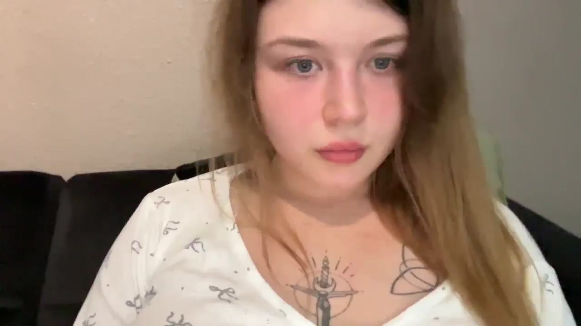 Gallery image thumbnail from Coconut_dream's myfreecams stream on, 09/14/2025, 22:50 image 3 of 20