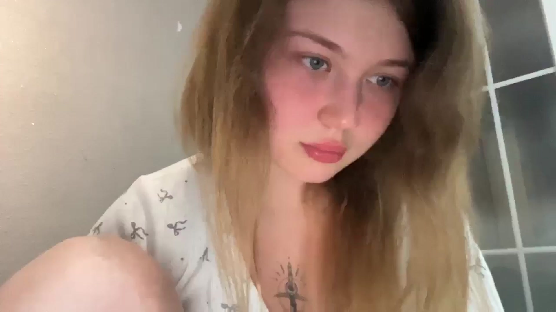 Gallery image thumbnail from Coconut_dream's myfreecams stream on, 09/14/2025, 22:50 image 9 of 20