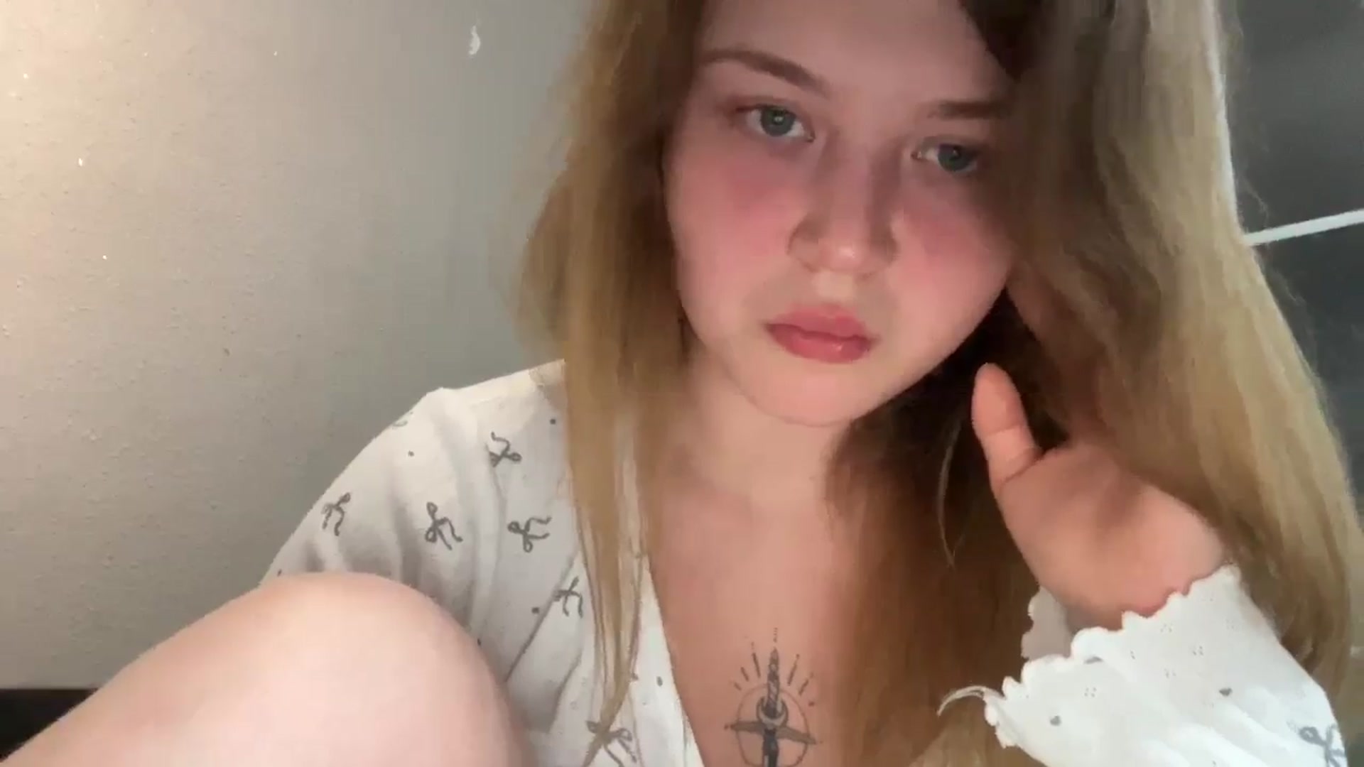 Gallery image thumbnail from Coconut_dream's myfreecams stream on, 09/14/2025, 22:50 image 12 of 20