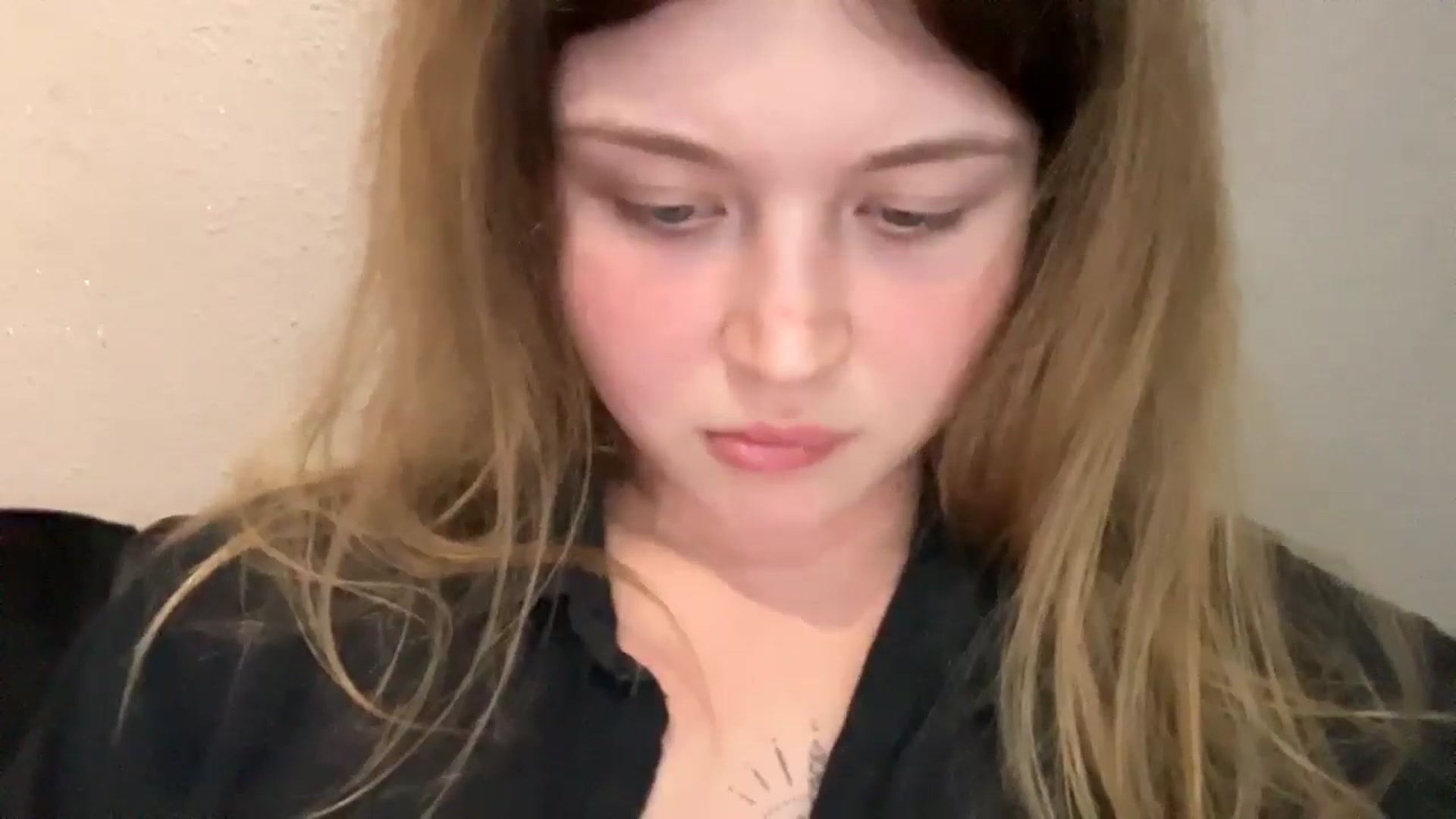 Gallery image thumbnail from Coconut_dream's myfreecams stream on, 09/15/2025, 21:22 image 16 of 20