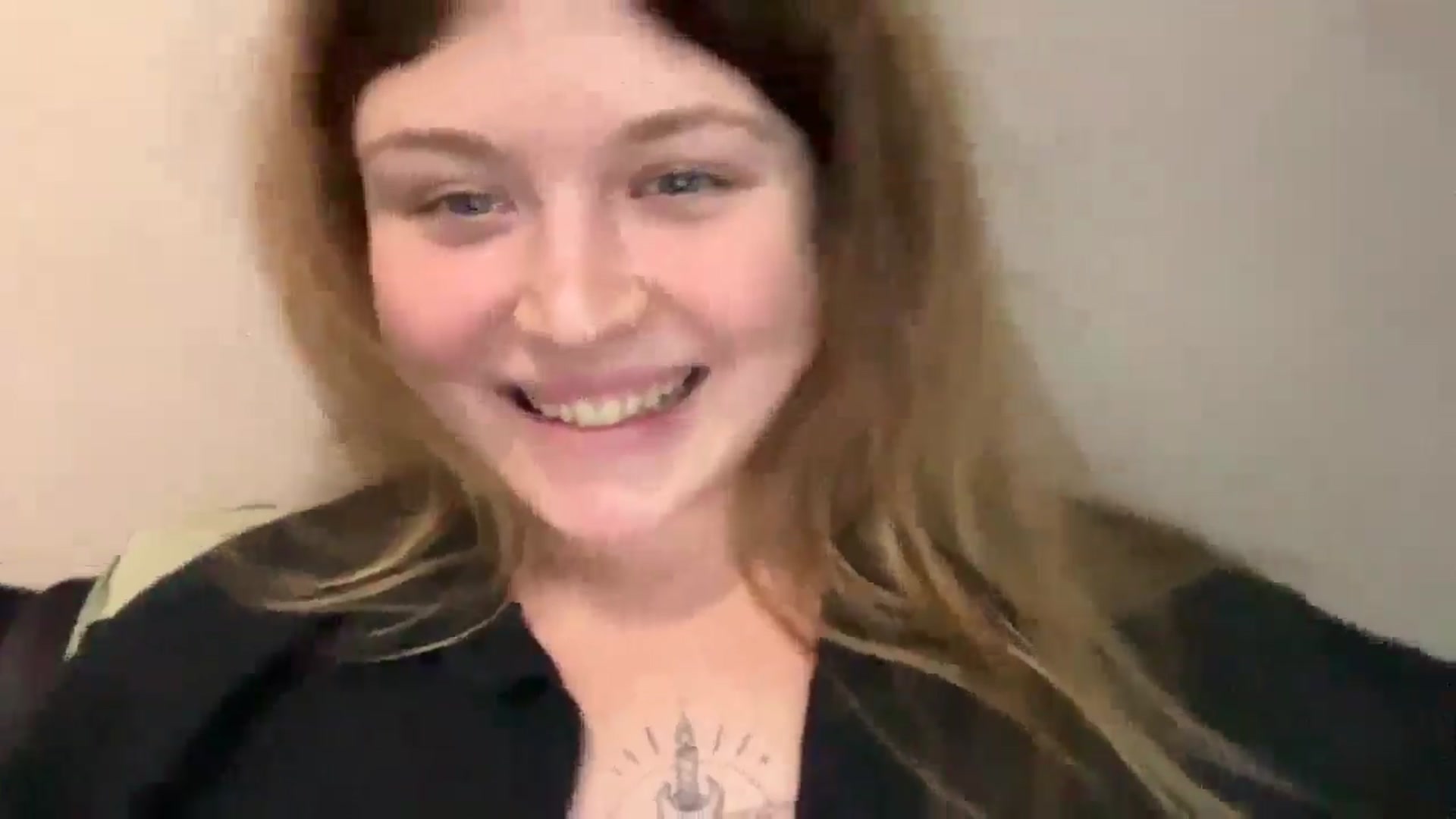 Gallery image thumbnail from Coconut_dream's myfreecams stream on, 09/15/2025, 22:17 image 7 of 20