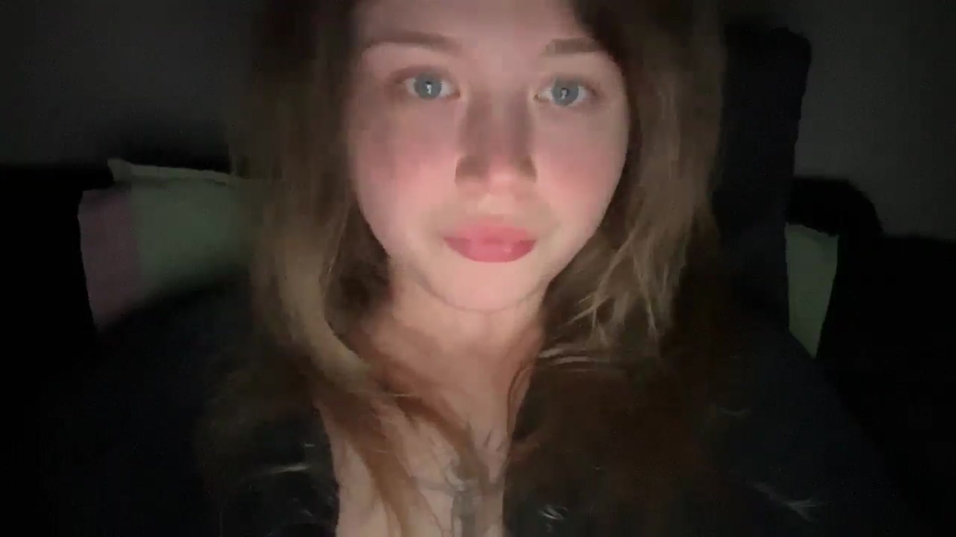 Gallery image thumbnail from Coconut_dream's myfreecams stream on, 09/16/2025, 04:54 image 14 of 20