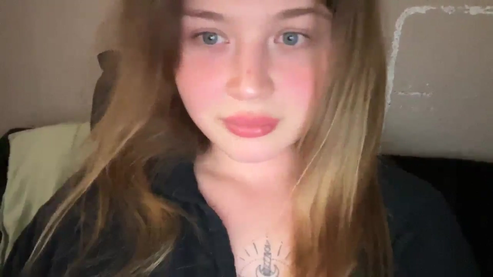 Gallery image thumbnail from Coconut_dream's myfreecams stream on, 09/16/2025, 22:46 image 3 of 20