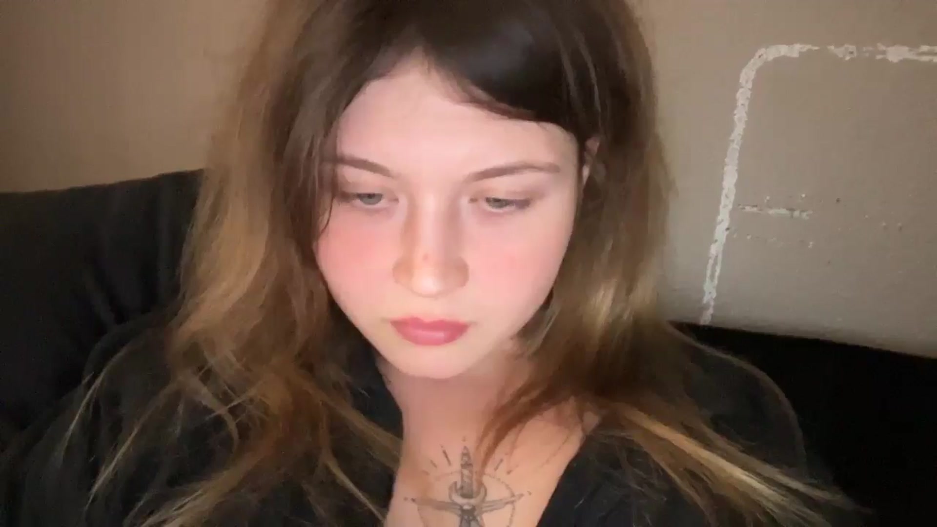 Gallery image thumbnail from Coconut_dream's myfreecams stream on, 09/16/2025, 23:32 image 12 of 20