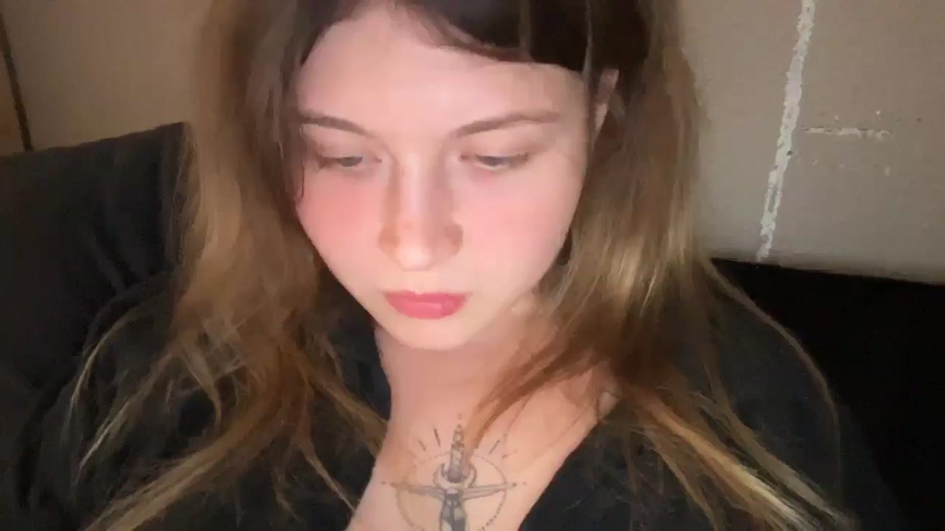 Gallery image thumbnail from Coconut_dream's myfreecams stream on, 09/16/2025, 23:32 image 13 of 20