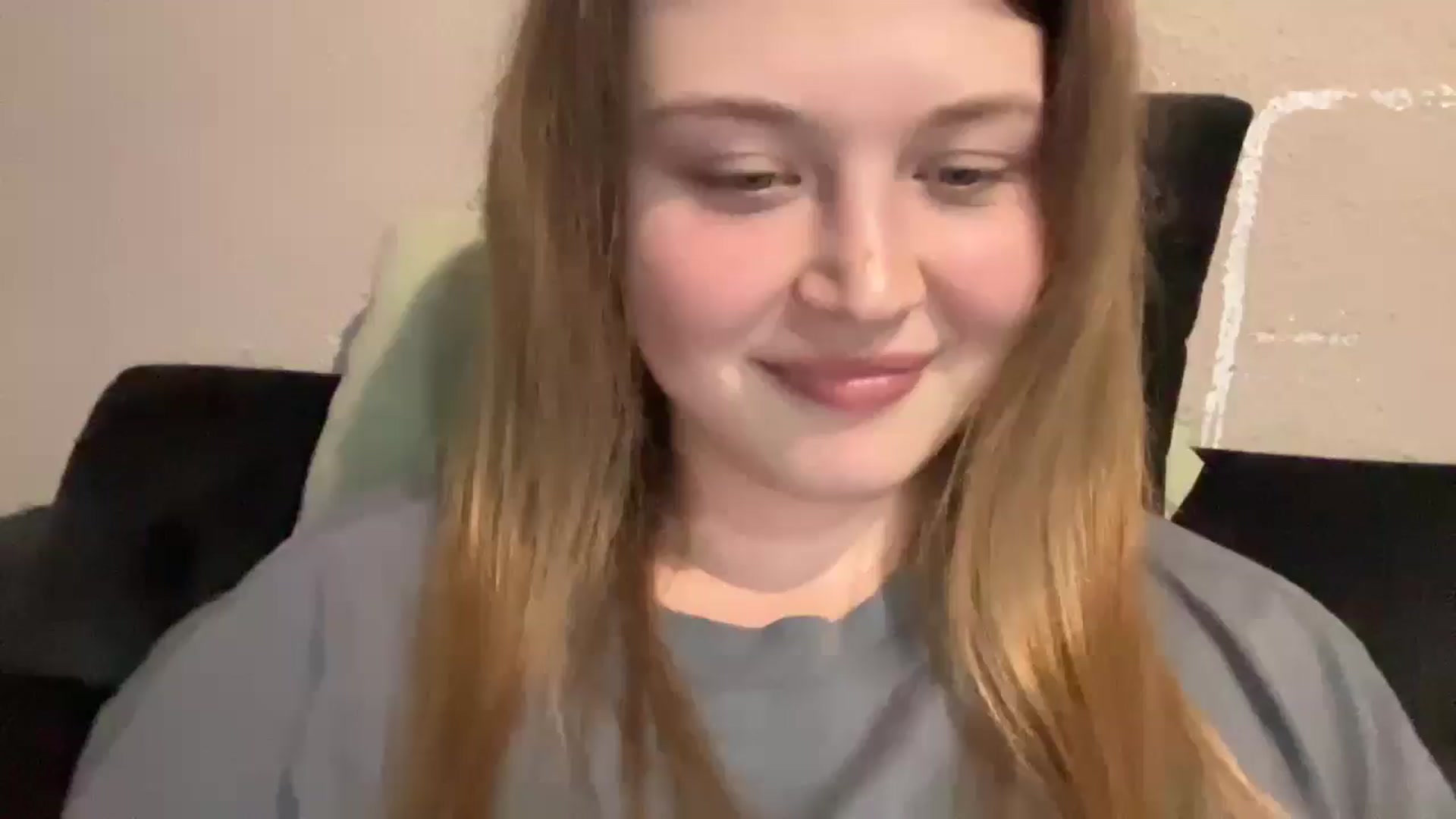 Gallery image thumbnail from Coconut_dream's myfreecams stream on, 09/17/2025, 23:17 image 1 of 20
